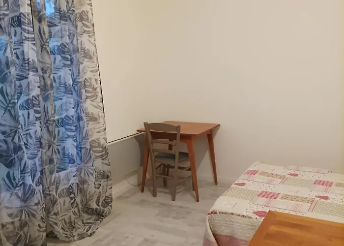 Quarto em Acomodações Particulares Chez Corinne